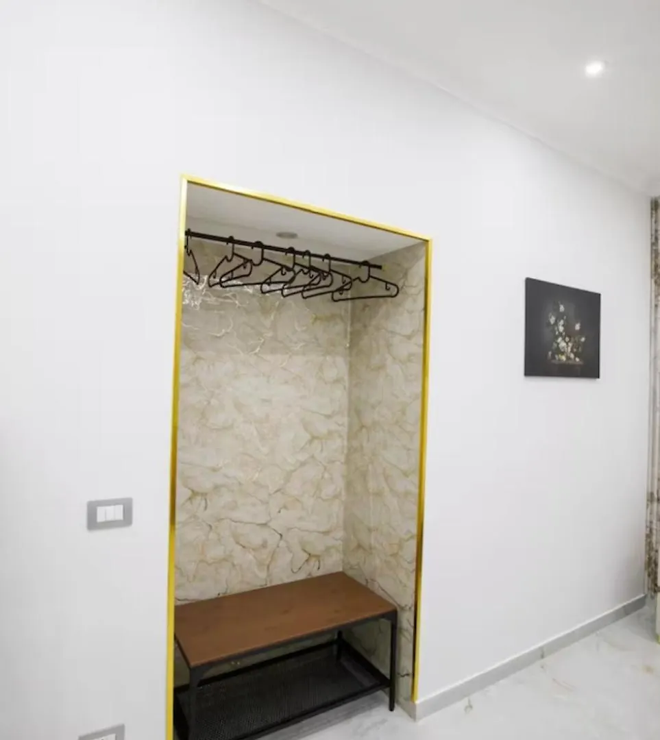 Guest house B&B Luxury House Gold Naples