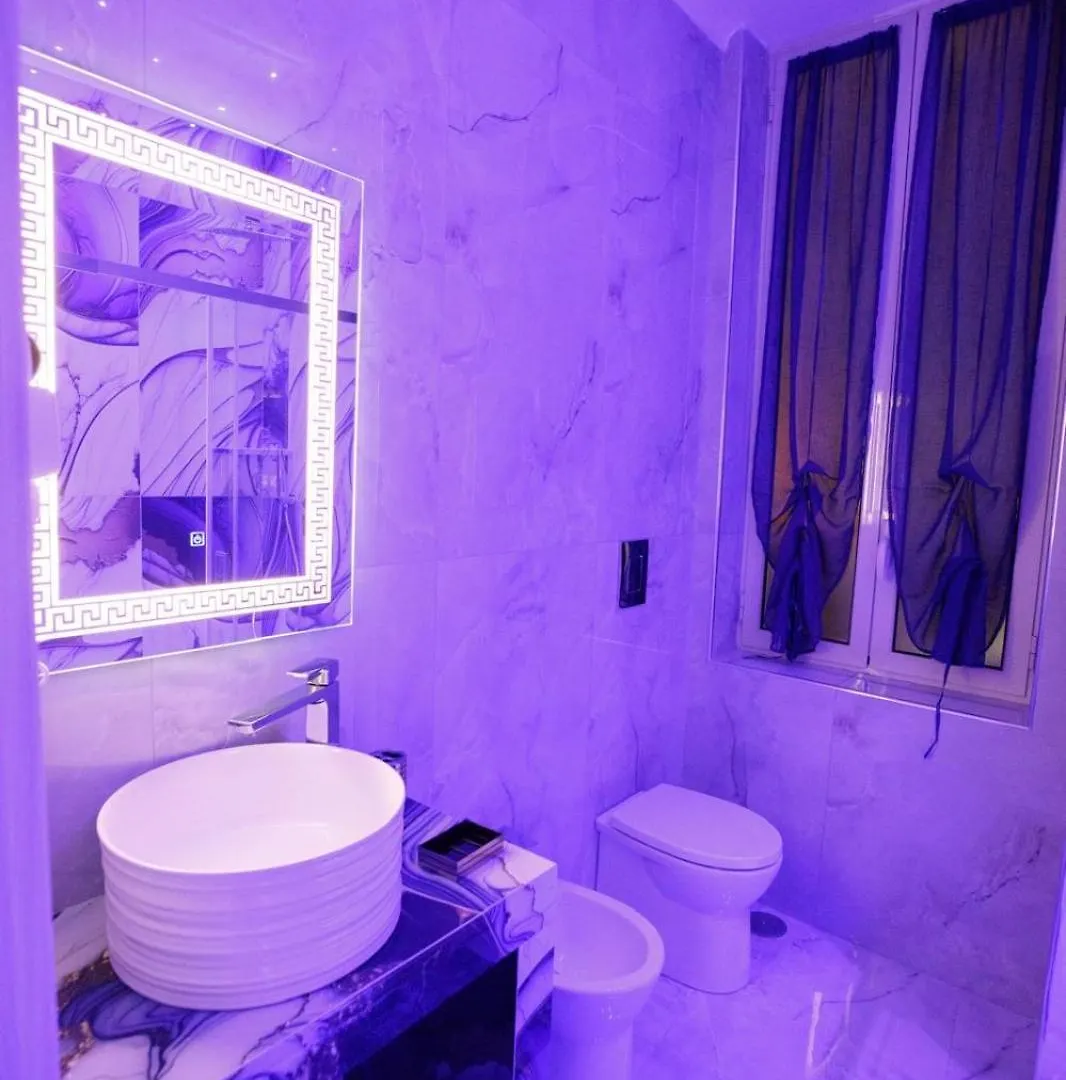 Guest house B&B Luxury House Gold Naples Italy