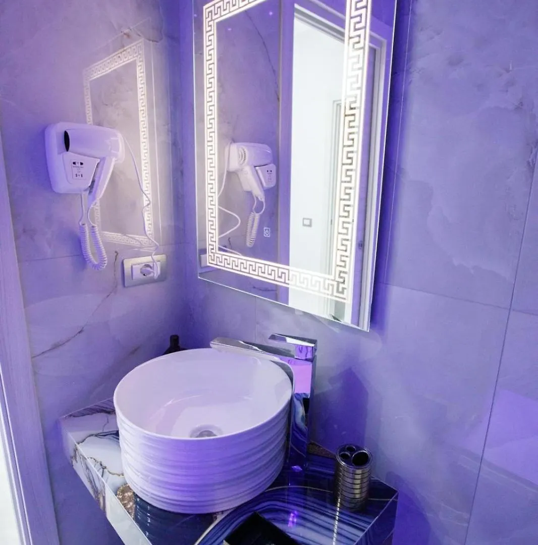 B&B Luxury House Gold Naples 0*,  Italy